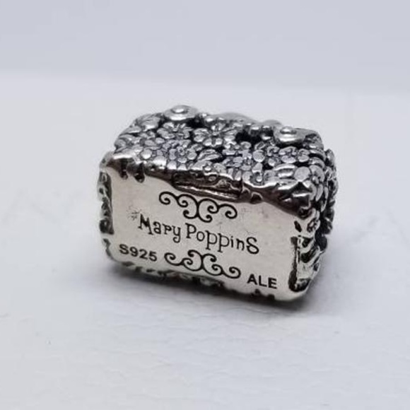 Pandora Mary Poppins Bag 2025